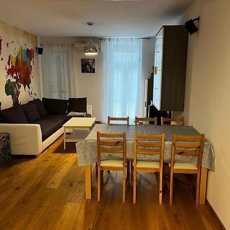 Porec, Tolle 3 Zi-Whg, Sehr Zentral, Top Zustand! Mit Internet Und W-Lan! Extérieur photo
