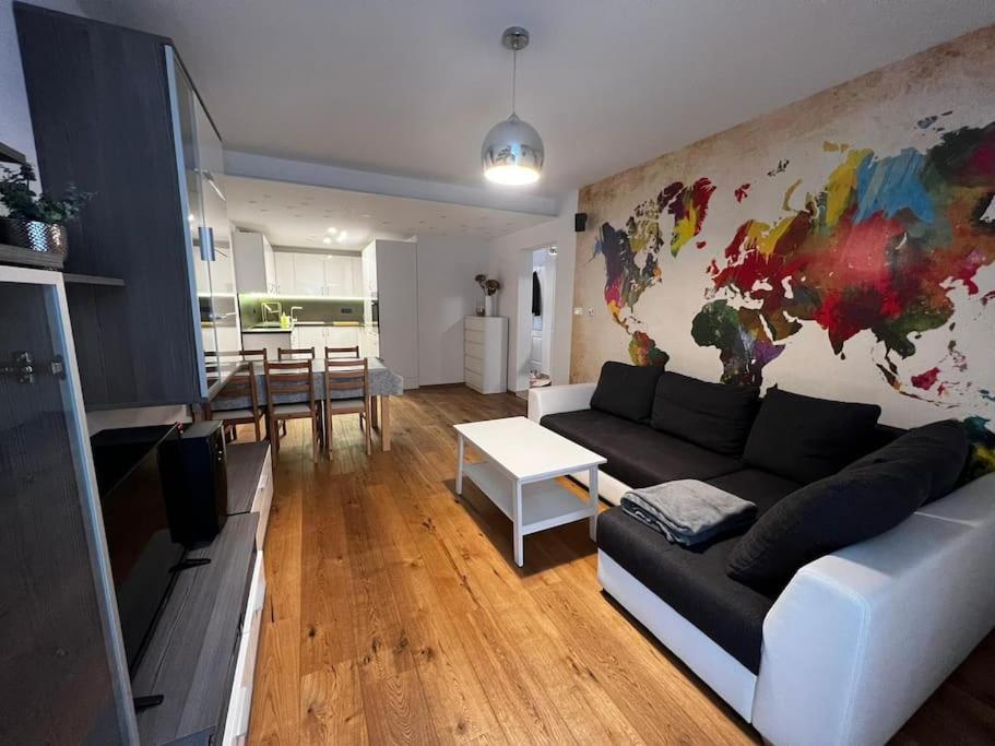 Porec, Tolle 3 Zi-Whg, Sehr Zentral, Top Zustand! Mit Internet Und W-Lan! Extérieur photo